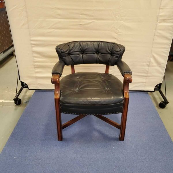 Traditional Guest Chair